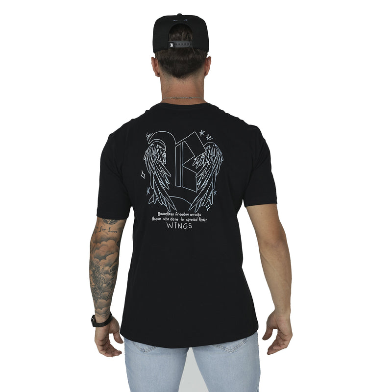 Camiseta Preta 01 Wings