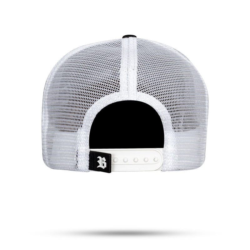 Boné Snapback Trucker Basic Preto e Branco