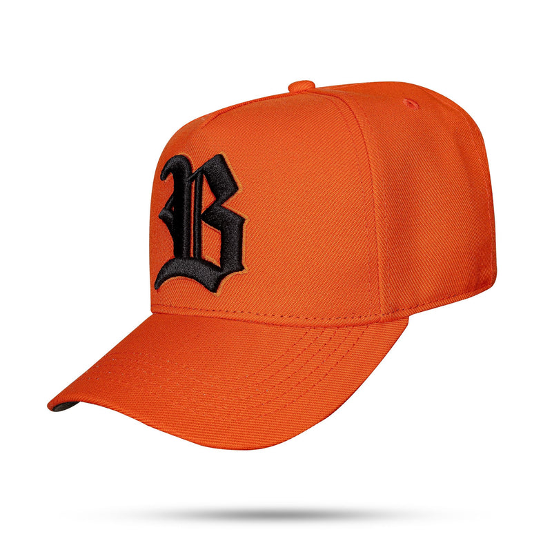 Boné Laranja Snapback New Wings