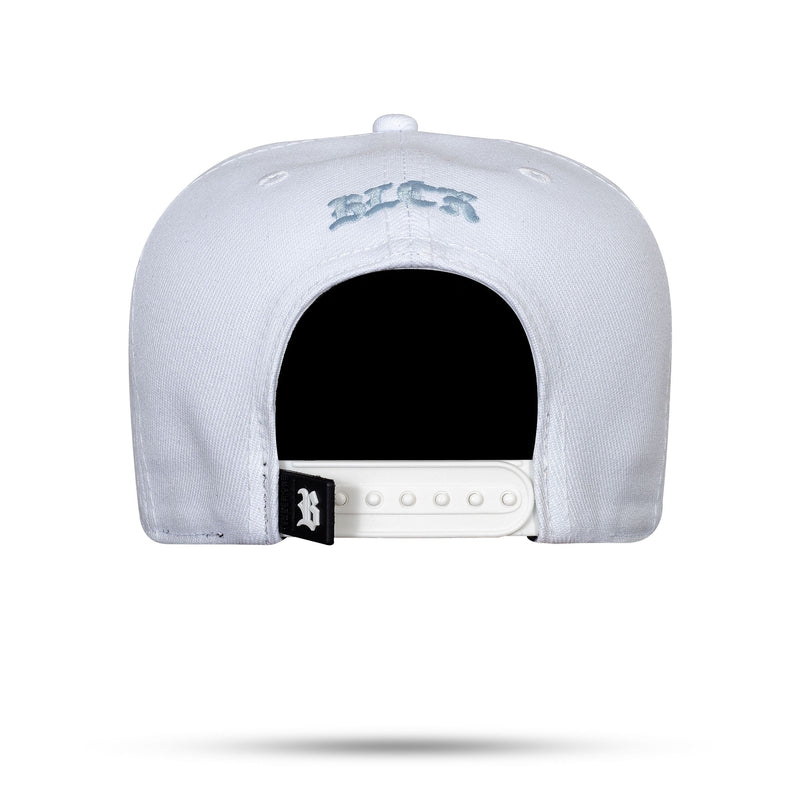 Boné Branco Snapback Logo Holográfico Prata 2.0