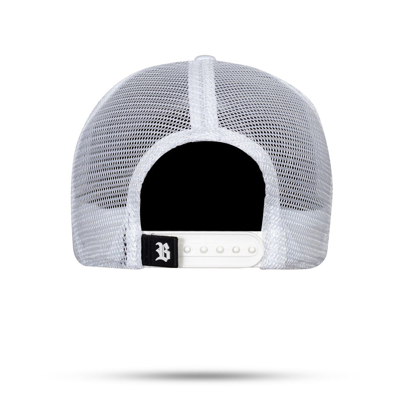 Boné Branco Snapback Trucker Alto Relevo