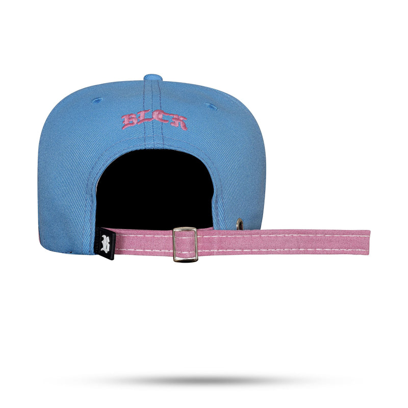 Boné Azul Claro Strapback Logo Suede Rosa