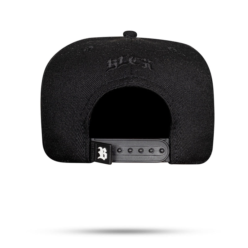 Boné Preto Snapback Logo B Perforated