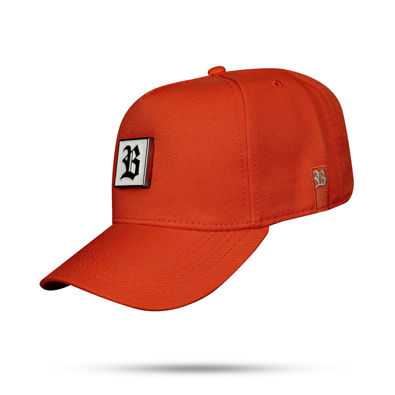 Boné Laranja Snapback Quadrado Metal White