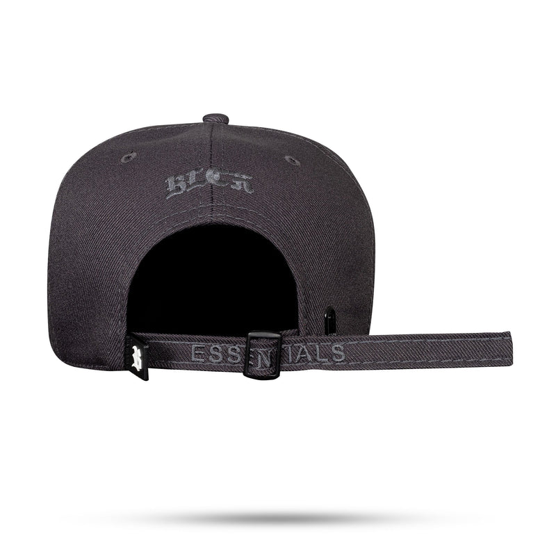 Boné Cinza Grafite Strapback Basic Essentials