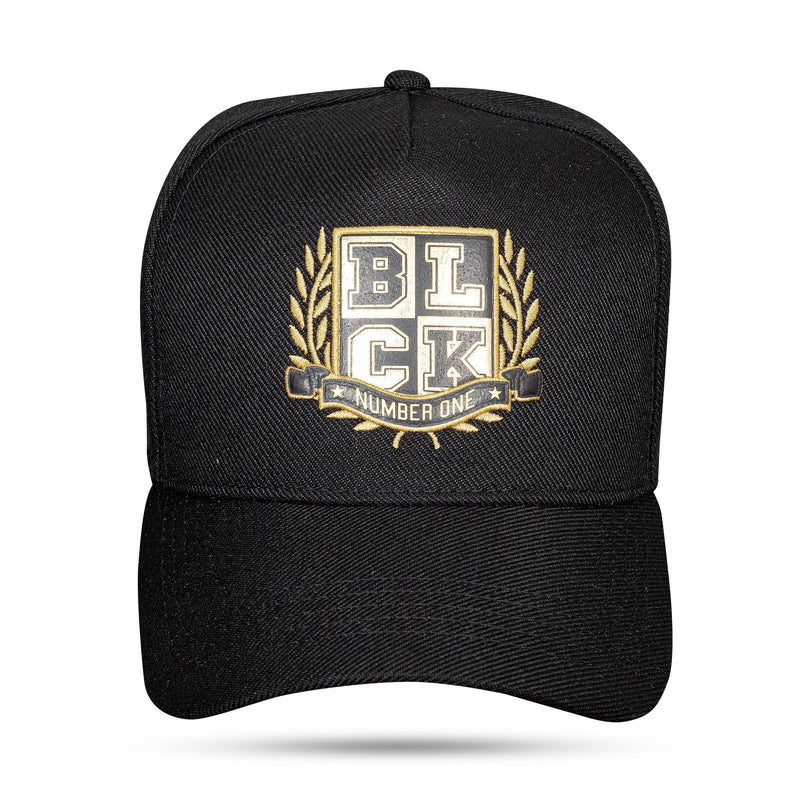 Boné Preto Snapback College Dourado