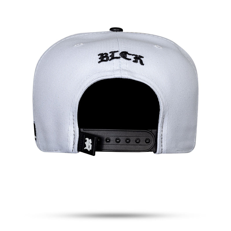 Boné Branco Snapback Logo Couro