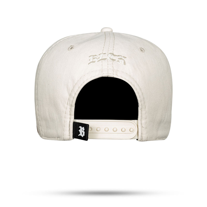 Boné Off White Snapback Cap Bear