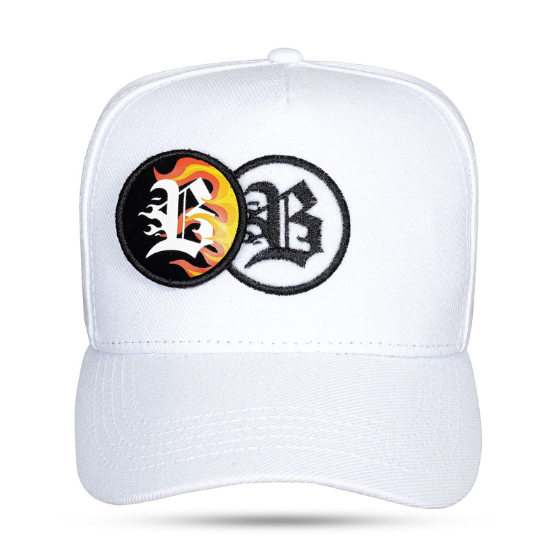 Boné Branco Snapback Patch Fast Fire