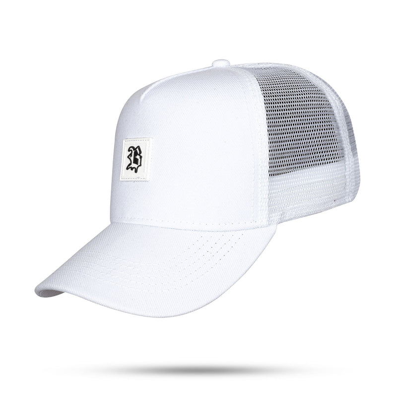 Boné Branco Snapback Trucker Logo B Preto