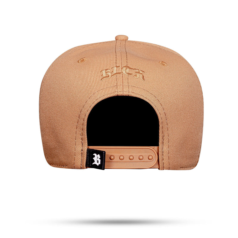 Boné Caramelo Snapback Alto Relevo Zig Zag Dourado