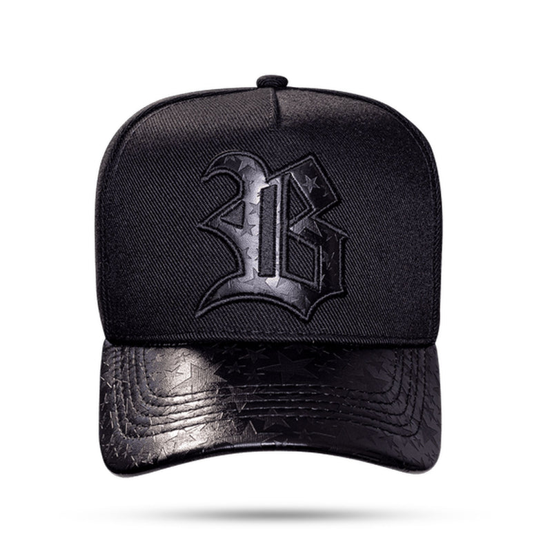 Boné Preto Snapback Aba Couro Estrelado