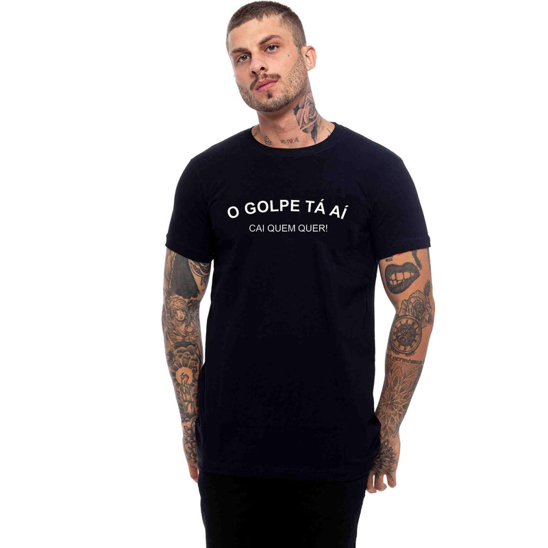 Camiseta O Golpe Tá Aí Preta - Dj Guuga